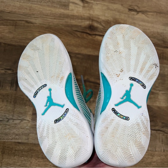 SOLD - Picture 4 of 7